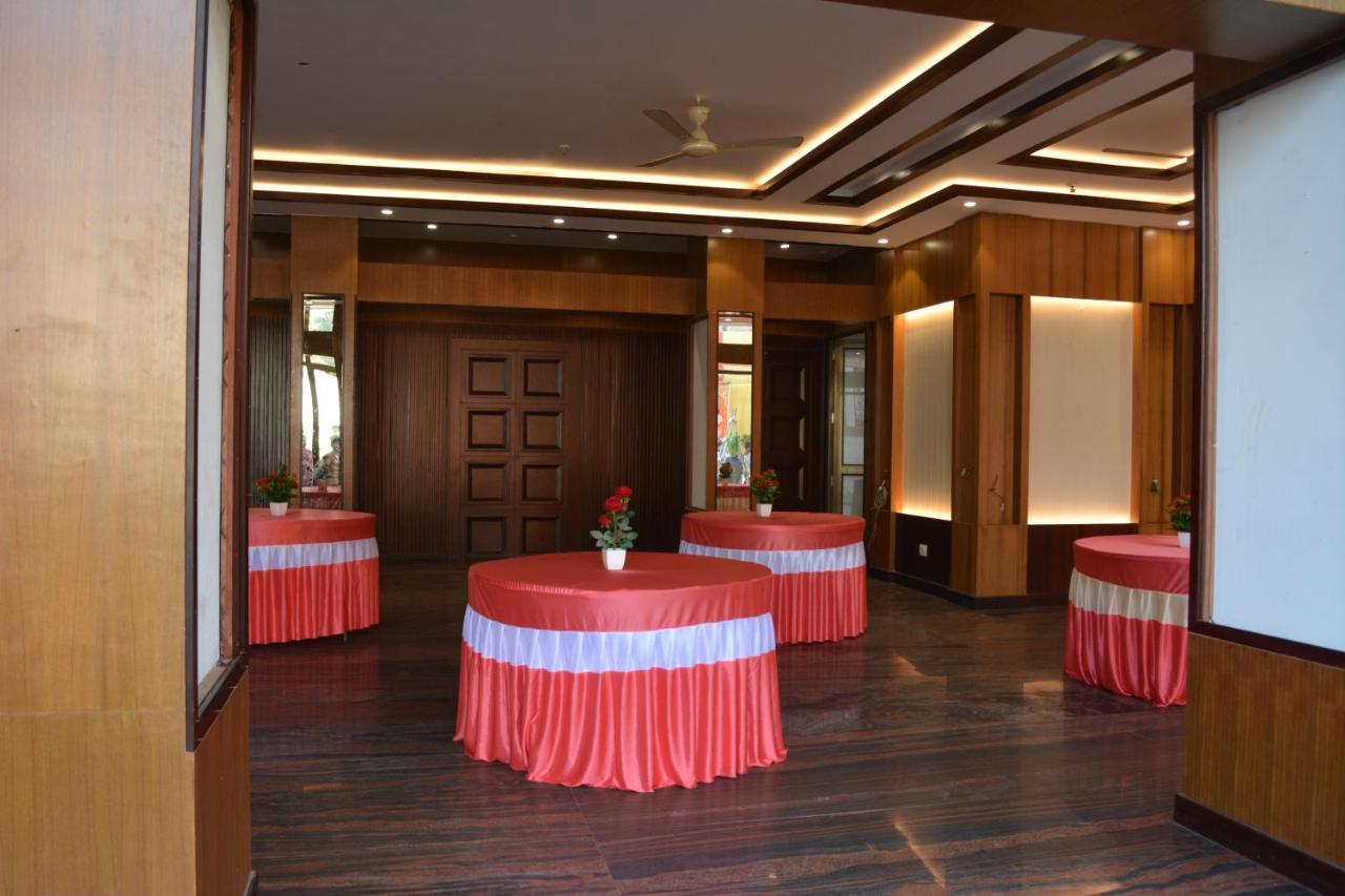 Jjk Rukmini Vilas Hotel & Banquet مظفربور المظهر الخارجي الصورة