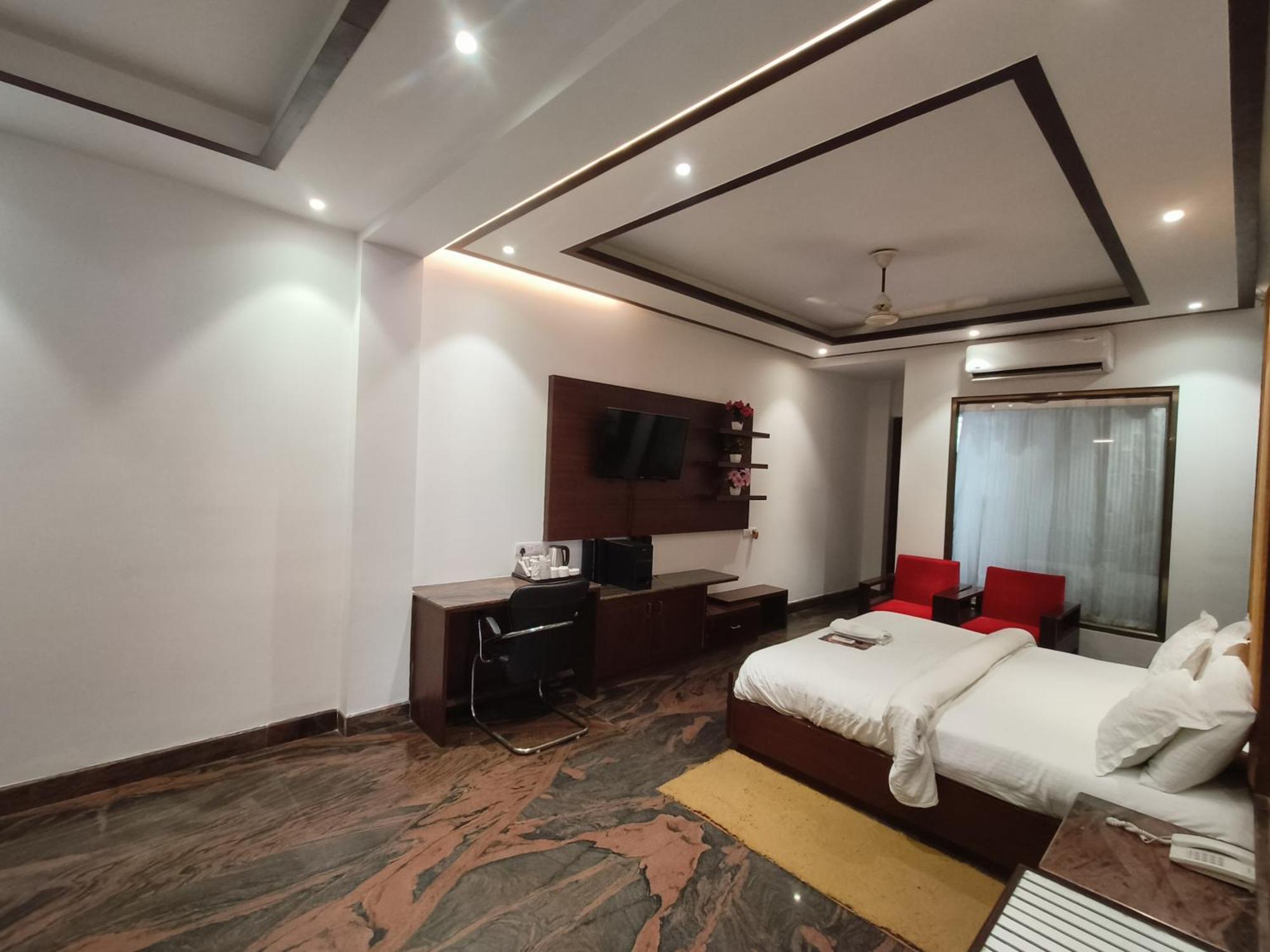 Jjk Rukmini Vilas Hotel & Banquet مظفربور المظهر الخارجي الصورة