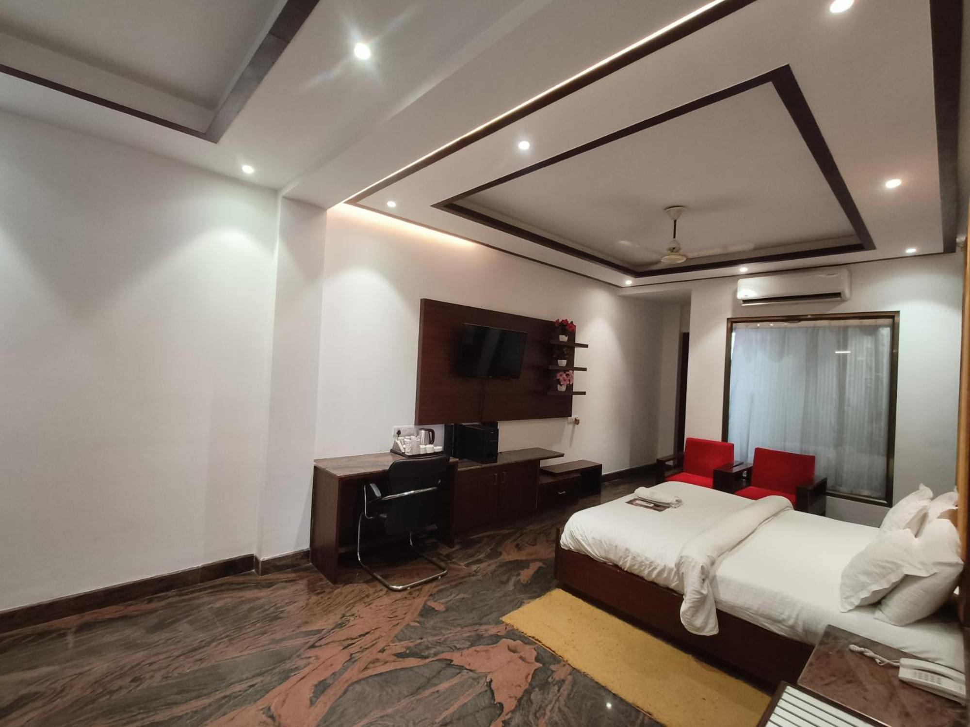 Jjk Rukmini Vilas Hotel & Banquet مظفربور المظهر الخارجي الصورة